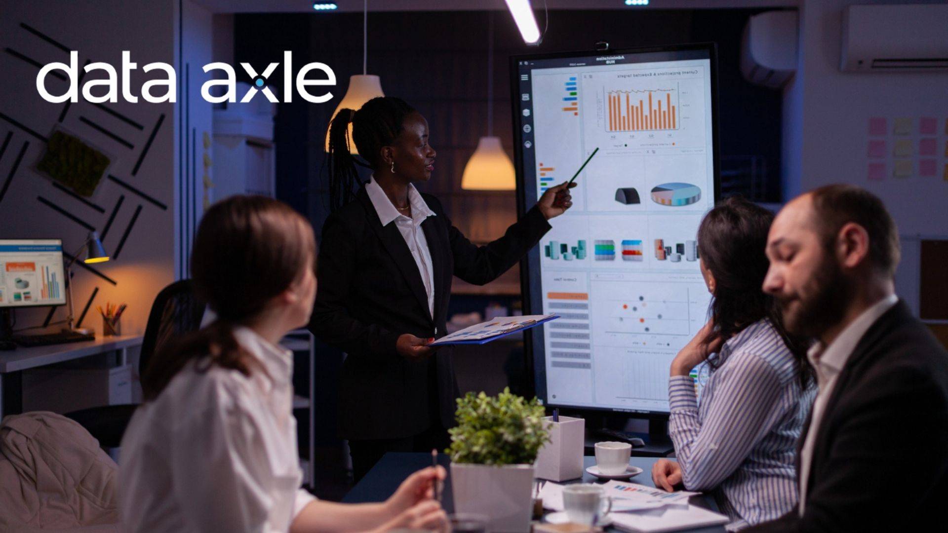 Data Axle Elevates Data Solutions with AI-Enhanced Insights